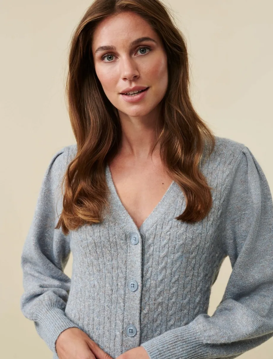 Ravenna Vest