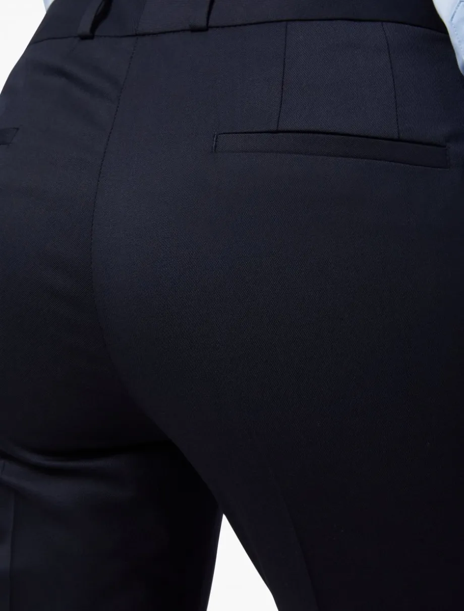 Tula Broek